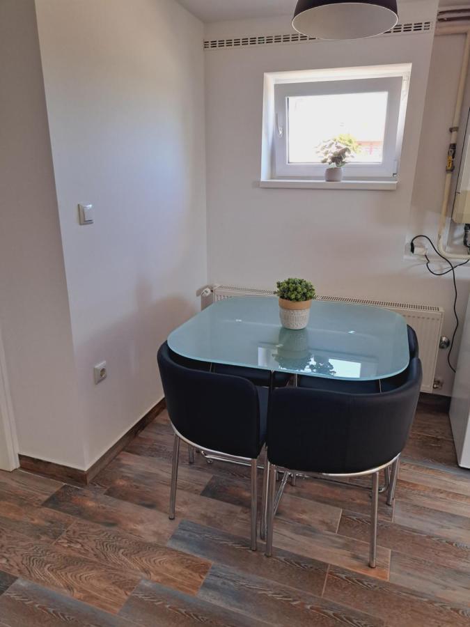 Apartman Megolina Varazdin Exterior photo
